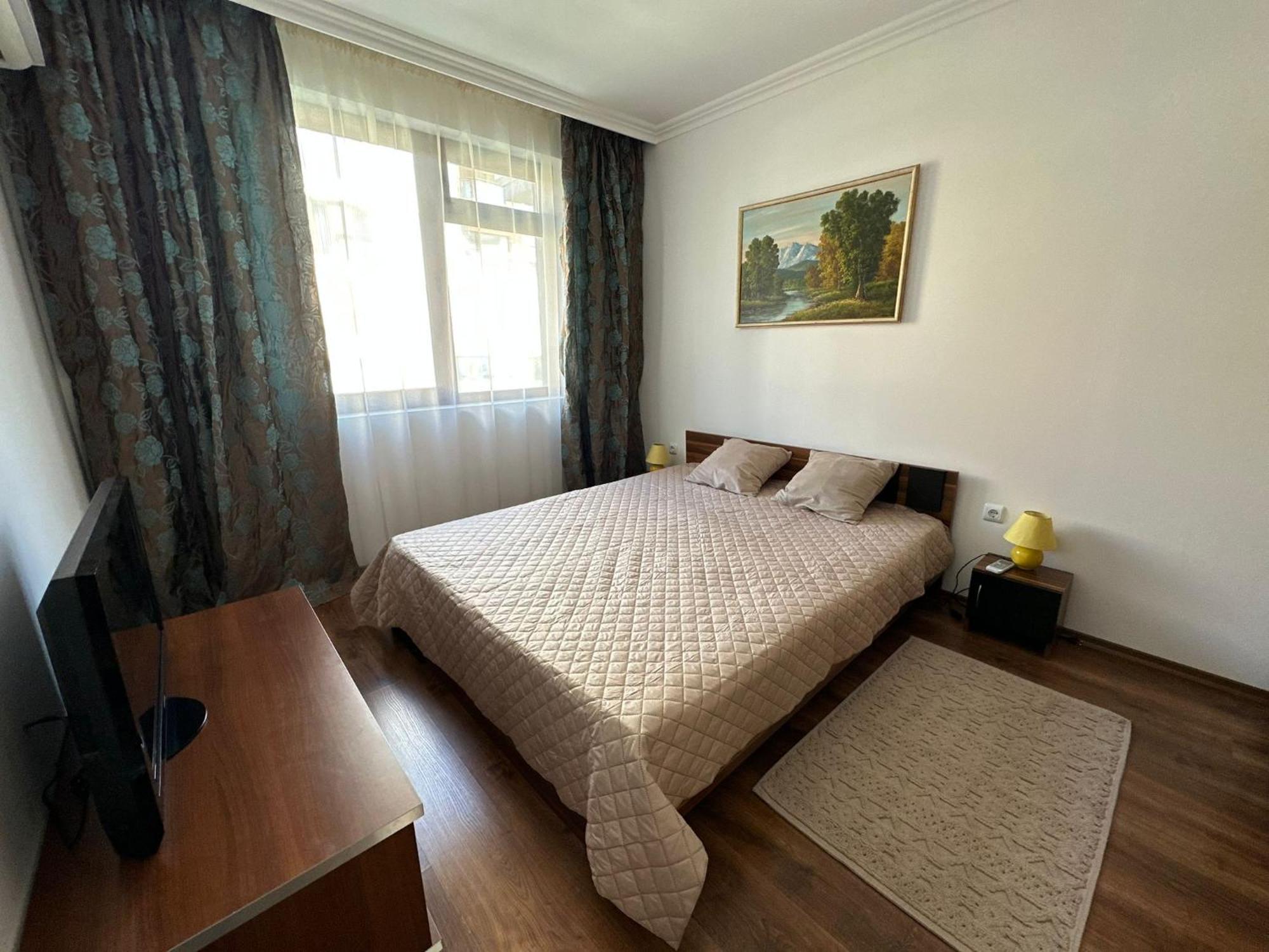 2 Bedroom Apartment Sveti Vlas With 2 Balconies And Sea Views Kültér fotó