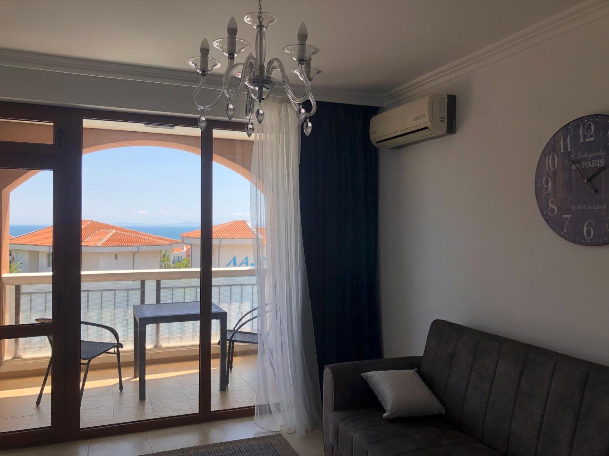 2 Bedroom Apartment Sveti Vlas With 2 Balconies And Sea Views Kültér fotó